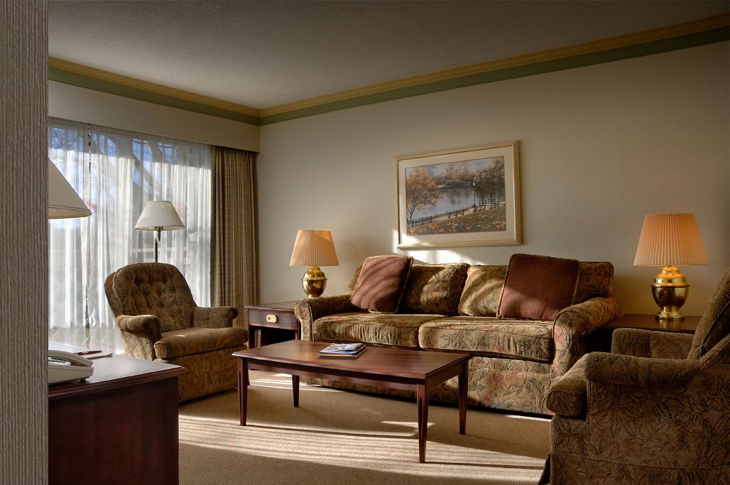 Royal Scot Hotel & Suites Виктория Стая снимка